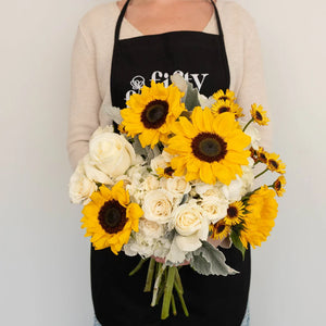Bright Sky Sunflower DIY Flower Kit