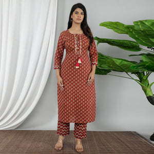 Brown Casual Wear Printed Cotton Kurti Pant Set With Dupatta