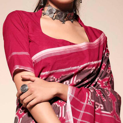 Brown-Pink Casual Wear Ikkat Printed Mul Mul Cotton Saree