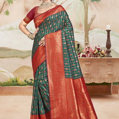 Green Silk Saree With Blouse Piece