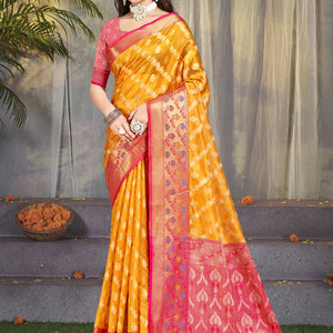 Yellow Silk Saree With Blouse Piece