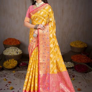 Yellow Silk Saree With Blouse Piece