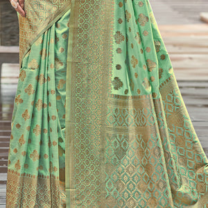 Green Silk Saree With Blouse Piece