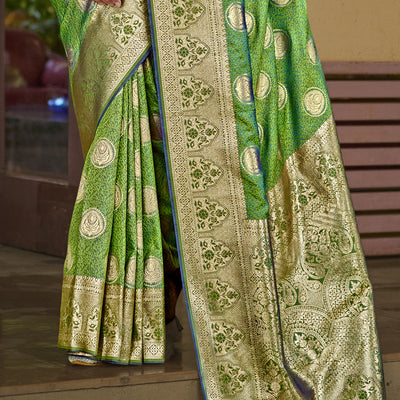 Green Silk Saree With Blouse Piece