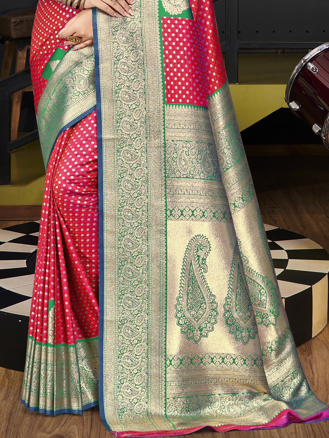 Pink Silk Saree With Blouse Piece