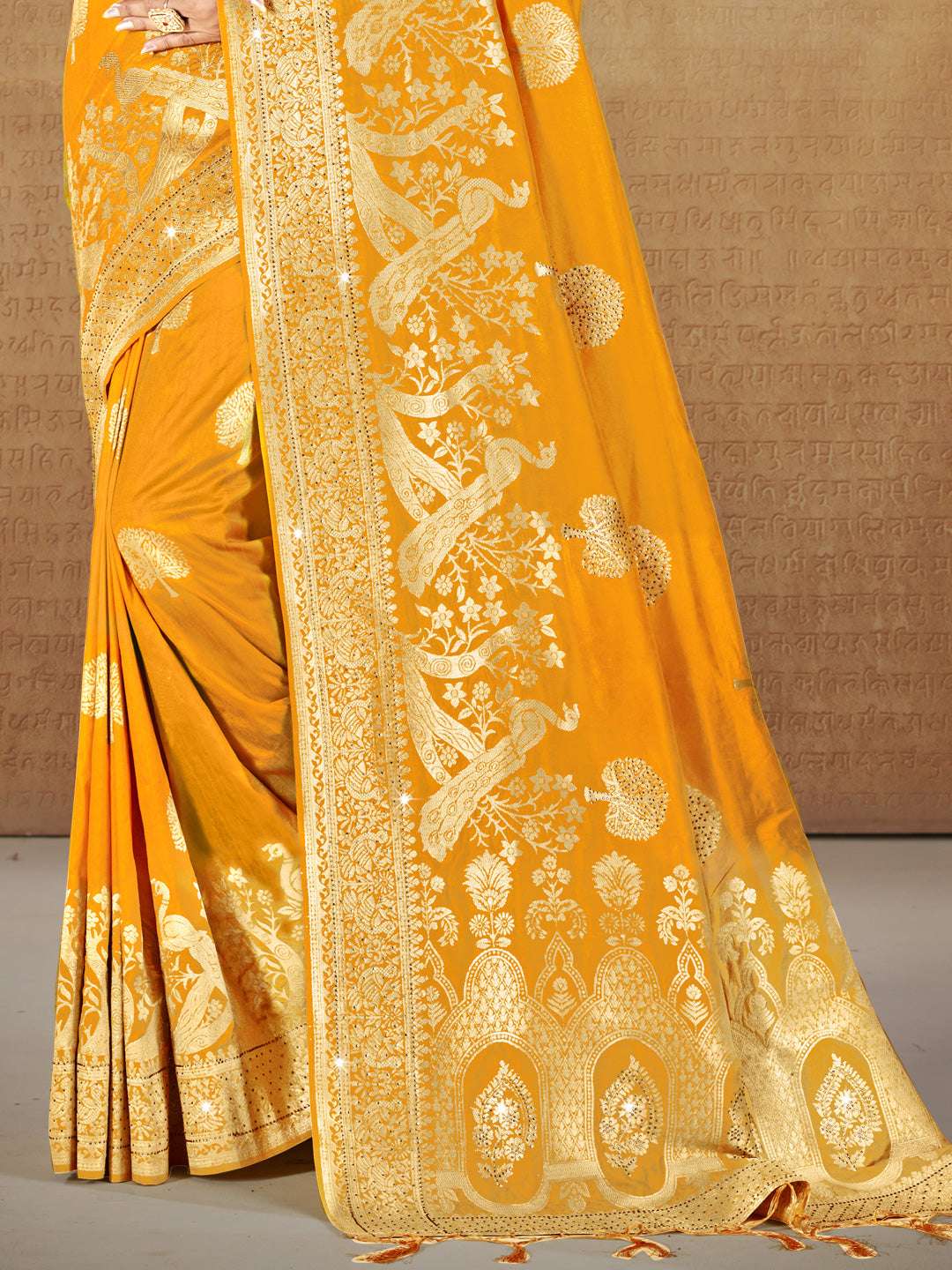 Mustard Silk Saree With Blouse Piece