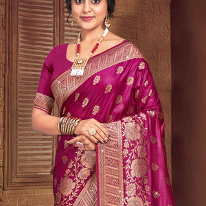 Magenta Silk Saree With Blouse Piece
