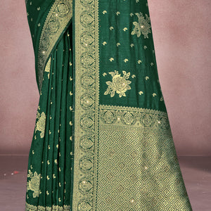 Green Silk Saree With Blouse Piece