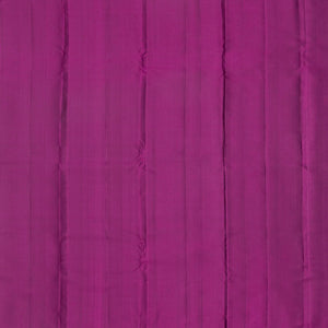 Dark Green Handloom Kanchipuram Silk Saree With Deer Buttas