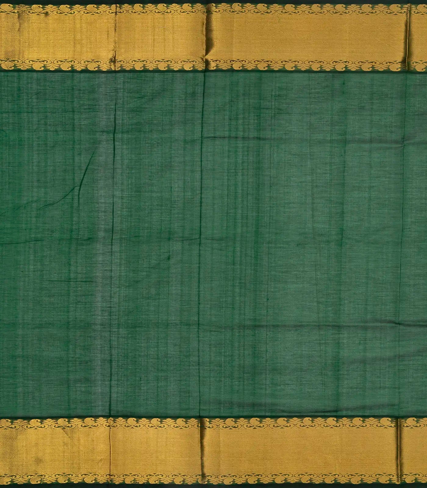 Dark Green Handloom Silk Cotton Saree With Annam Buttas
