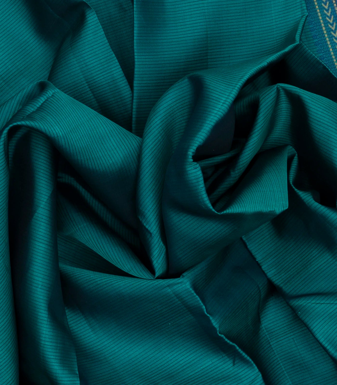 Cyan Handloom Kanchi Cotton Saree With Stripes & Contrast Border