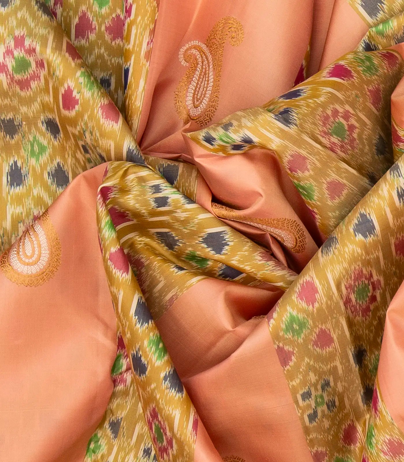 Peach Handloom Kanchipuram Silk Saree With Ikat Floral Motifs