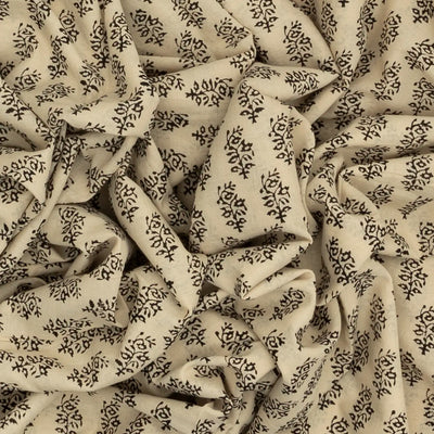 Cream Woven Jaipur Cotton Saree Printed With Floral Motifs