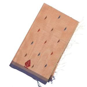 Peach Bengal Cotton Saree With Floral Motifs