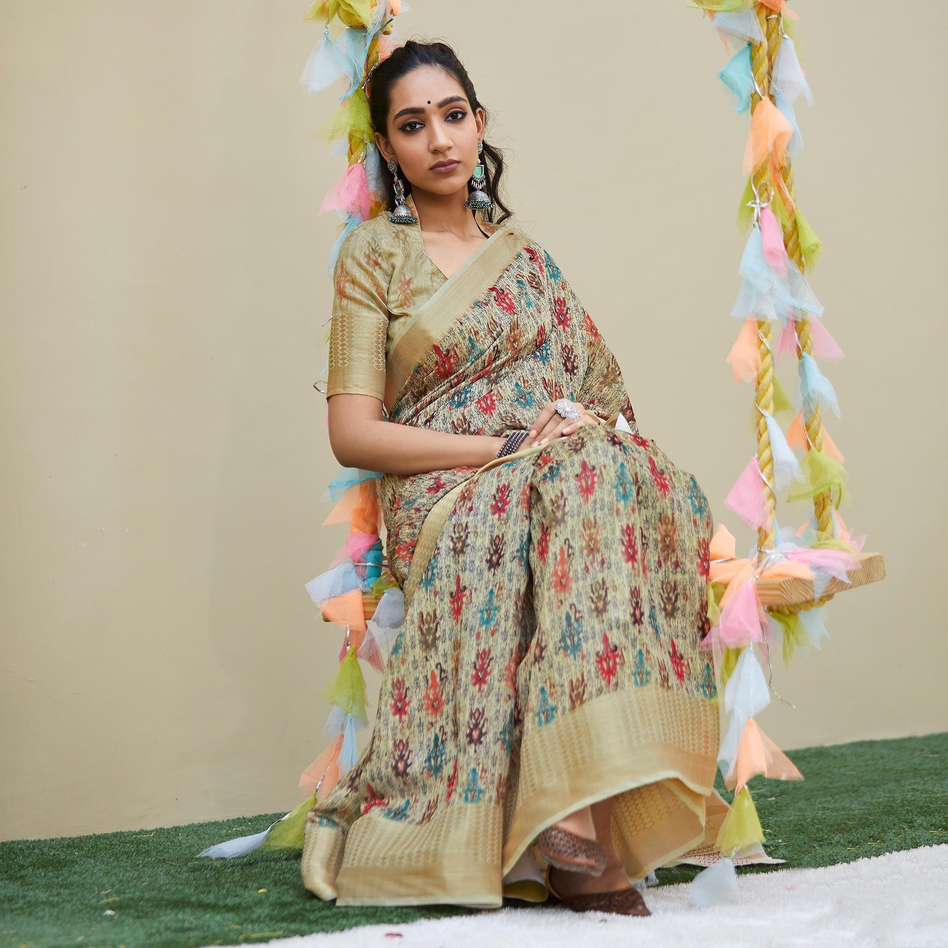 Captivating Beige Colored Party Wear Digital Printed Linen Saree