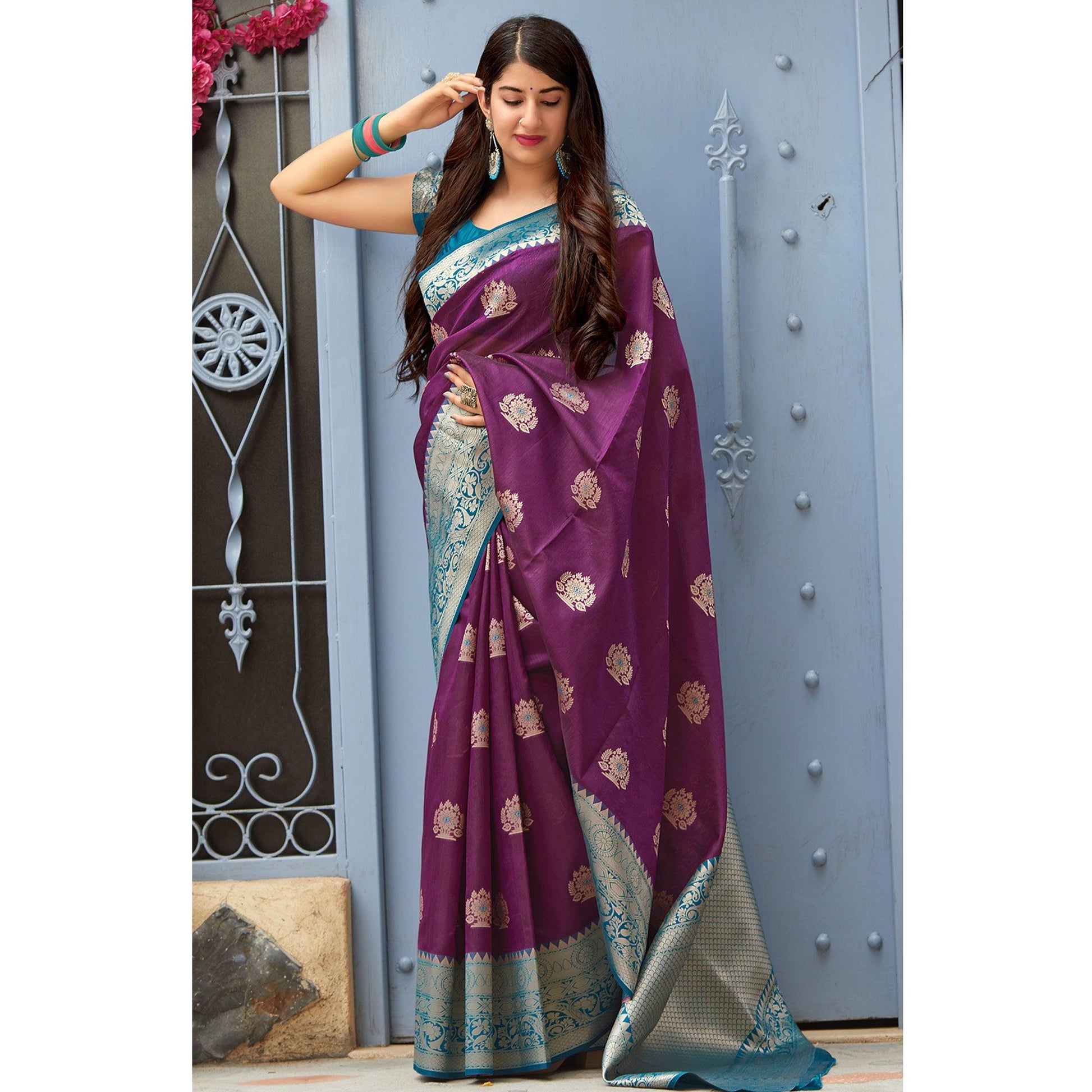 Captivating Purple Colored Festive Wear Woven Banarasi Silk Saree