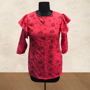 Captivating Red Colored Casual Printed Cotton Top
