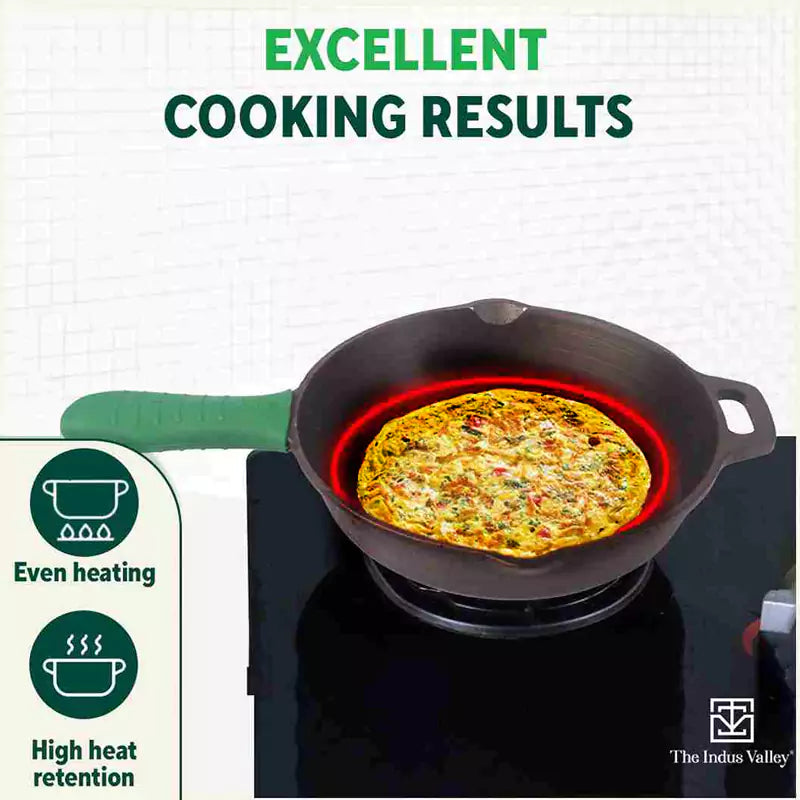 CASTrong Cast Iron Fry Pan/Skillet, Glass Lid, Pre-seasoned, Natural Nonstick, 100% Pure, Induction, 20.3cm, 0.9L, 2.3kg