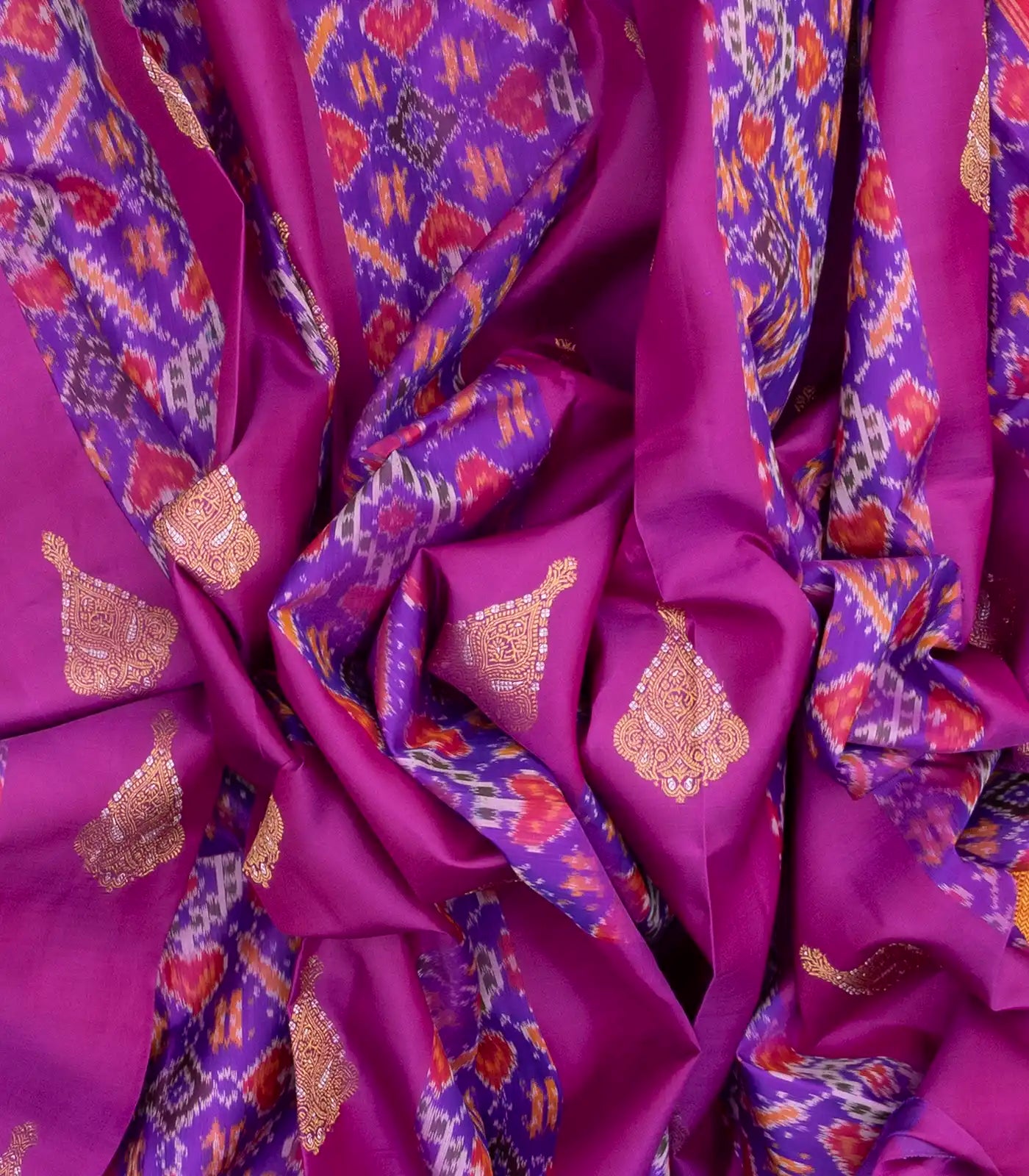 Purple Handloom Kanchipuram Silk Saree With Ikat Floral Motifs