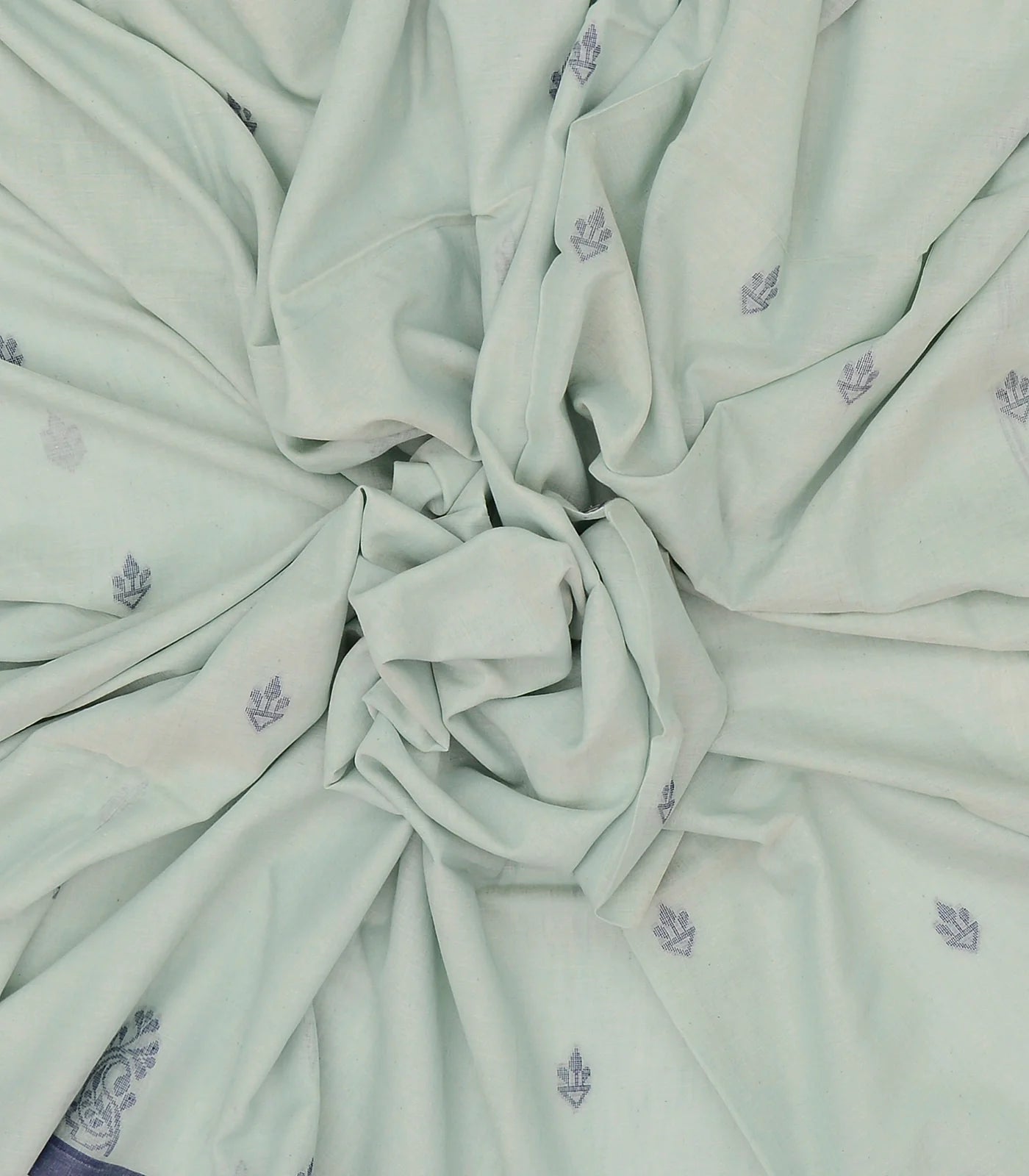 Light Blue Bengal Cotton Saree With Floral Motifs