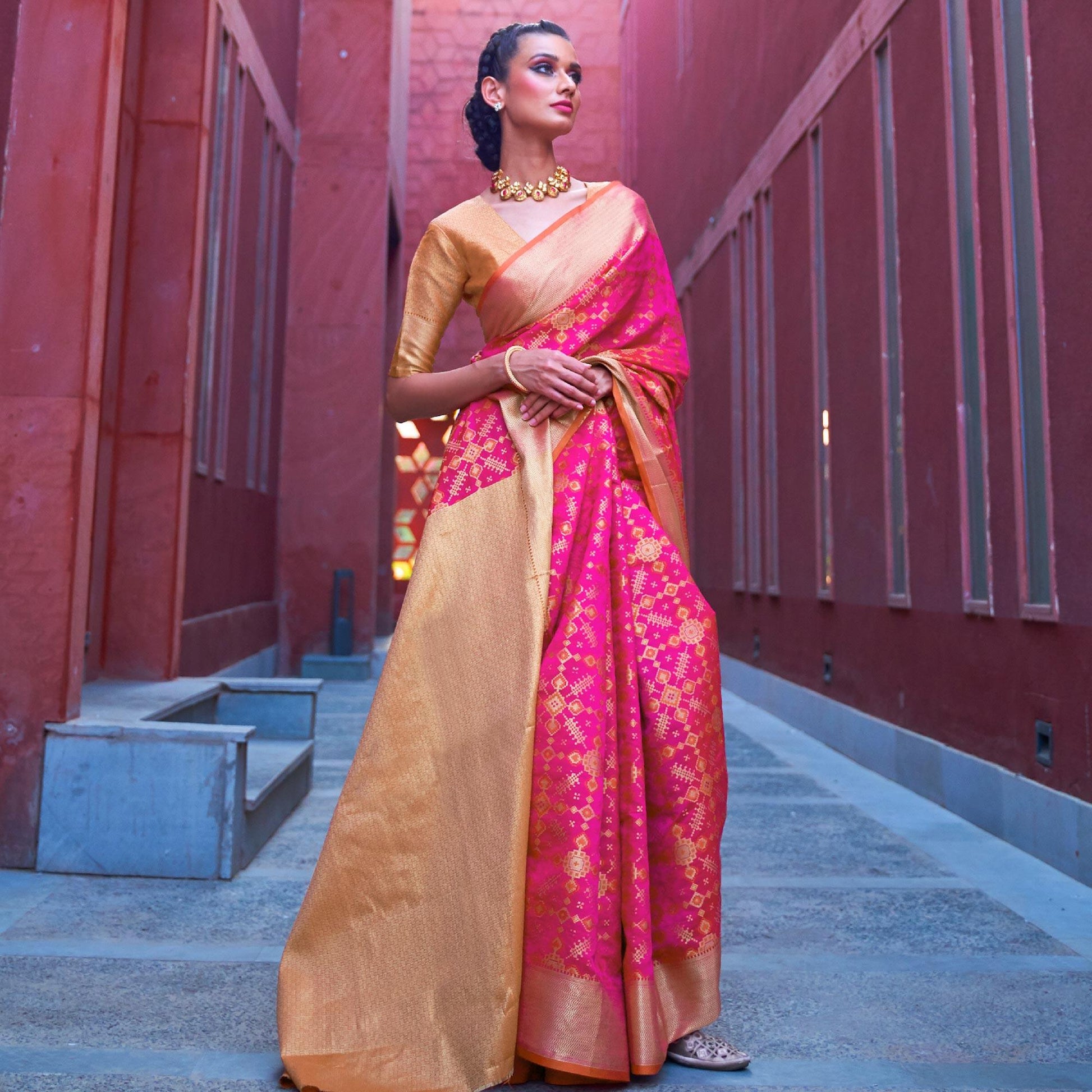 Charming Pink Colored Festive Wear Woven Silk Saree