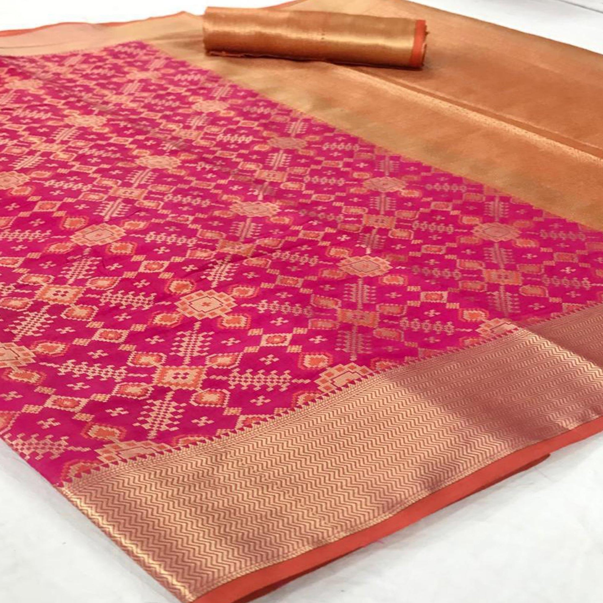 Charming Pink Colored Festive Wear Woven Silk Saree