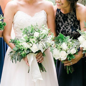 Chic Green and White Wedding Flowers