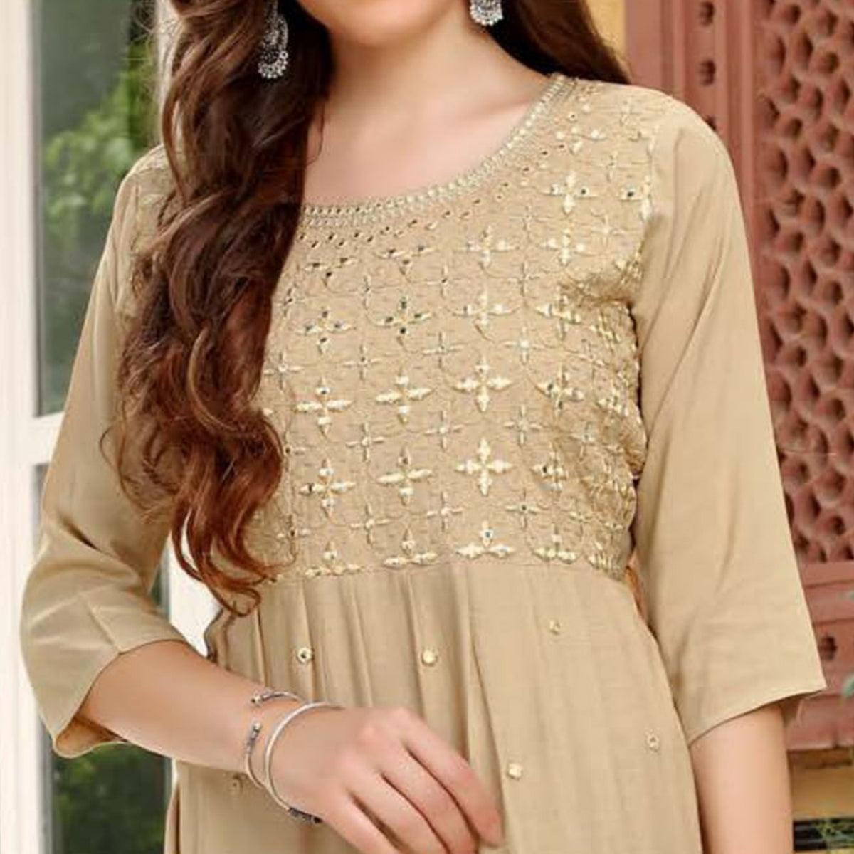 Chikoo Embroidered Cotton Blend Kurti