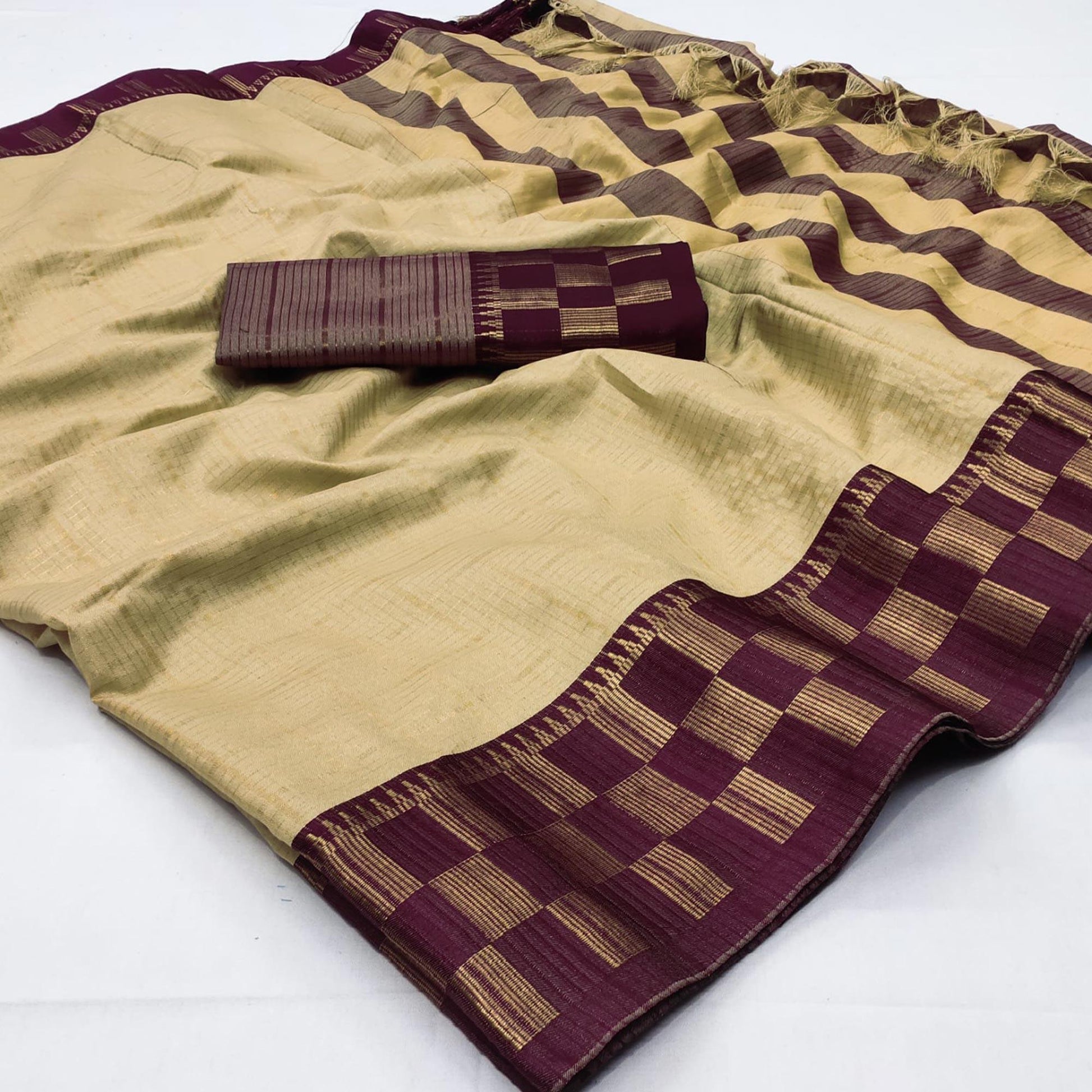 Chikoo Woven Cotton Silk Saree