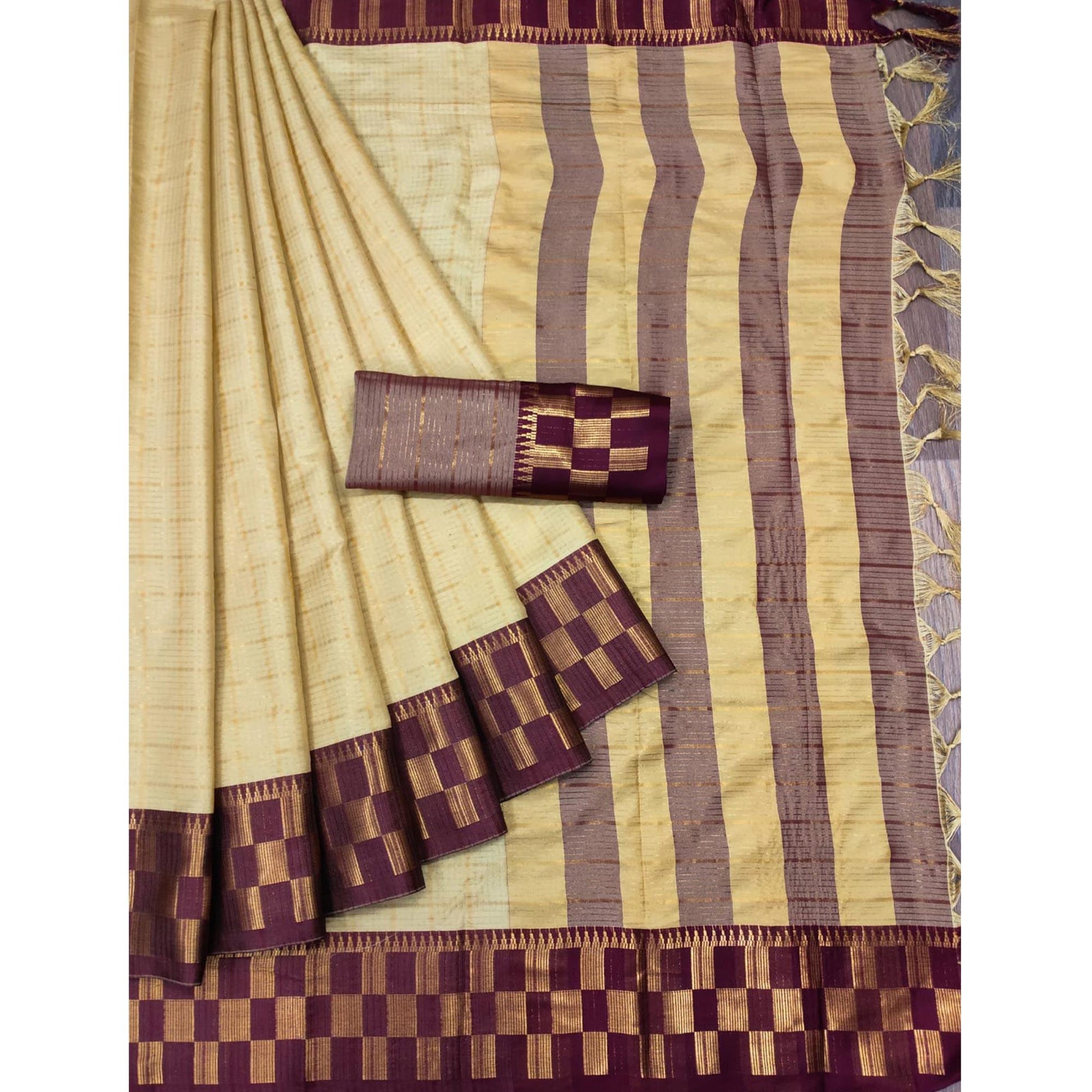 Chikoo Woven Cotton Silk Saree