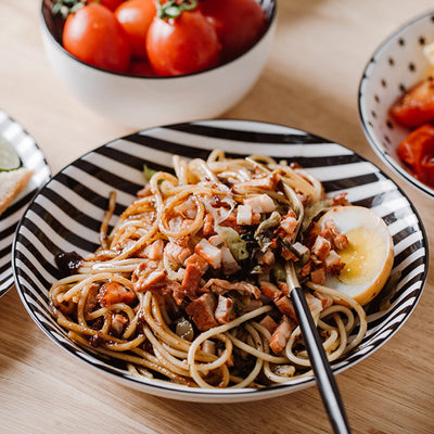 Black and White Deep Plate