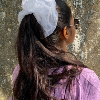 Cloud dancer ( Scrunchies )