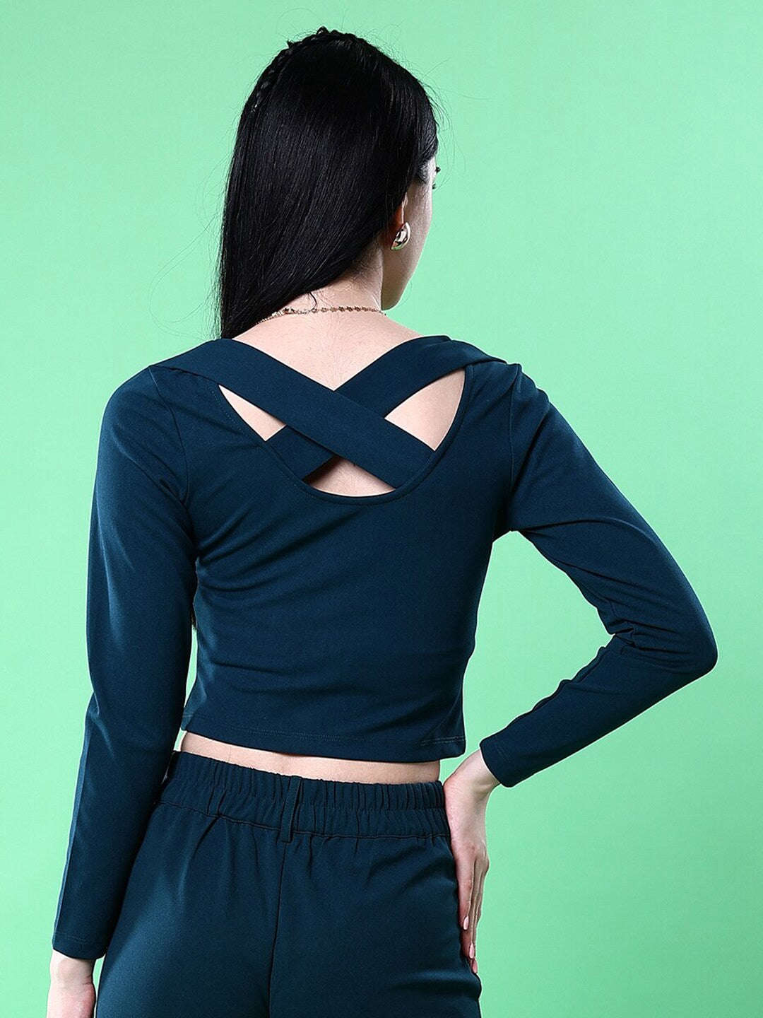 Women Top With Cris Cross Back