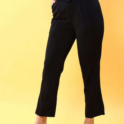 Women Tapered Pleated Pant With Belt