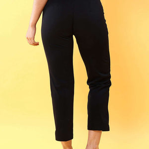 Women Tapered Pleated Pant With Belt