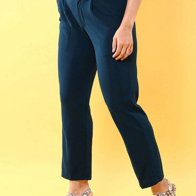 Women Tapered Pleated Pant With Belt