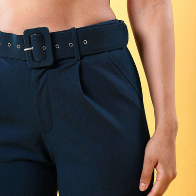 Women Tapered Pleated Pant With Belt
