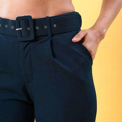 Women Tapered Pleated Pant With Belt