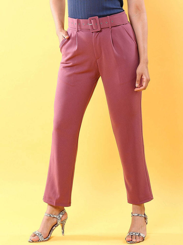 Women Tapered Pleated Pant With Belt