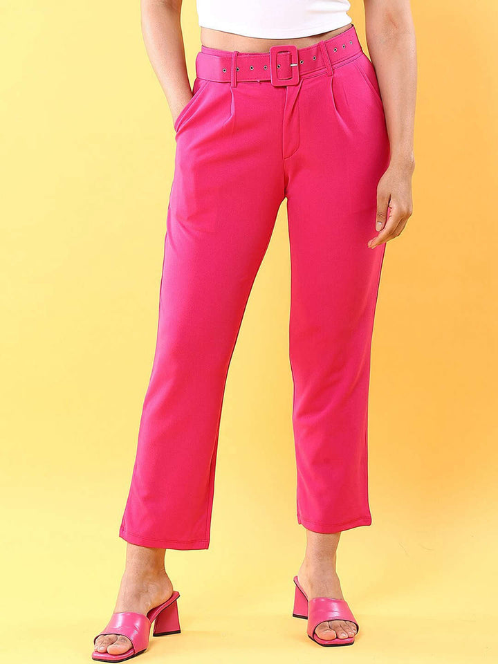 Women Tapered Pleated Pant With Belt