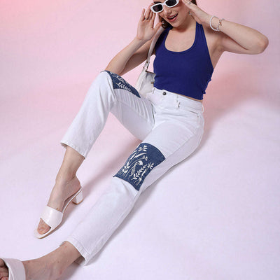 Women Straight Fit Jeans