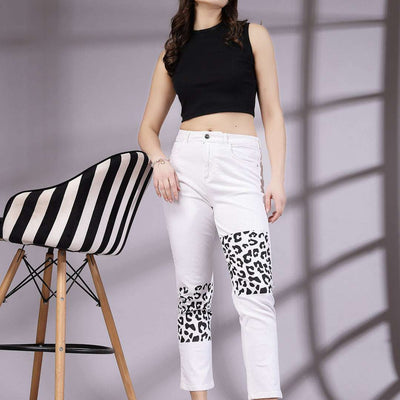 Women Straight Fit Jeans