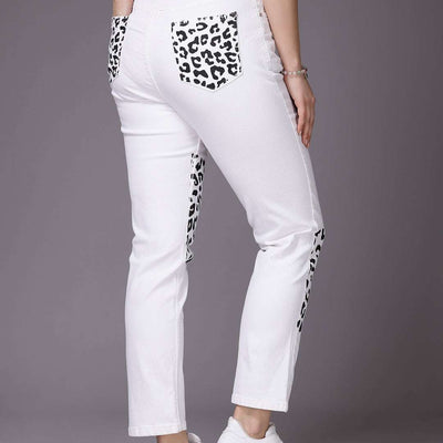 Women Straight Fit Jeans