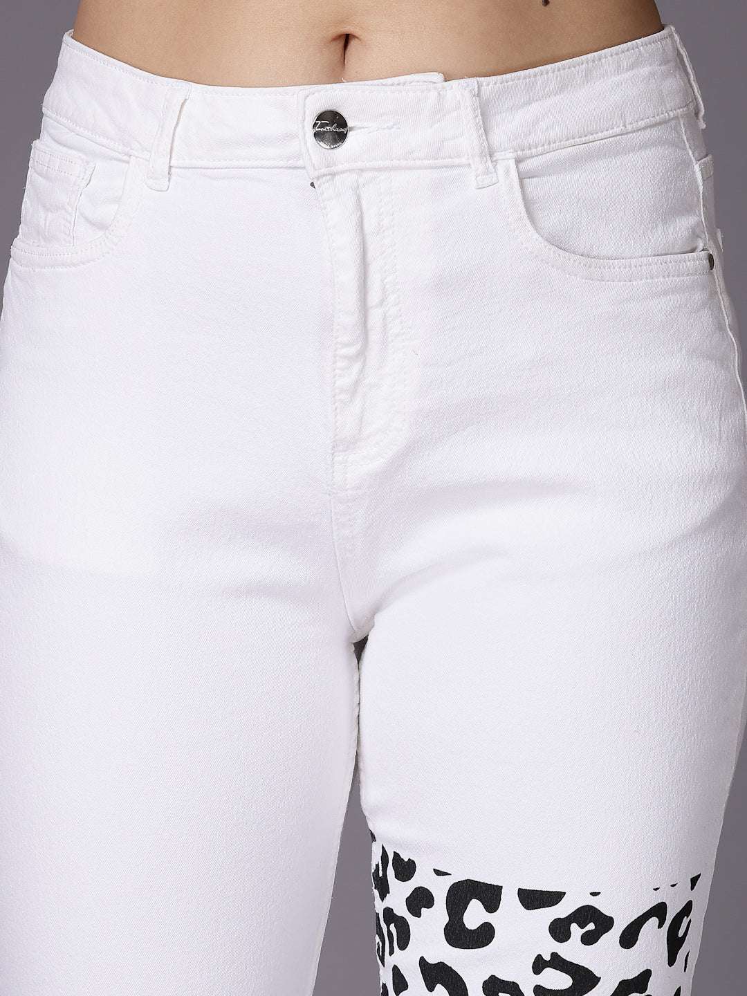 Women Straight Fit Jeans