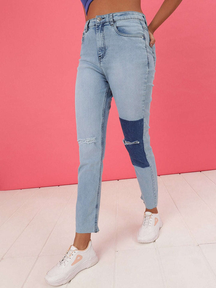 Women Straight Jeans