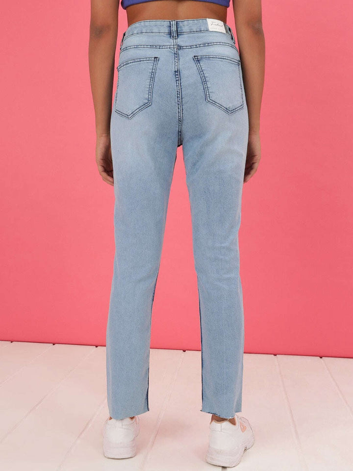 Women Straight Jeans