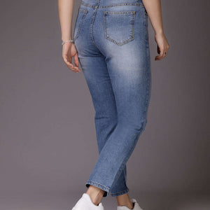 Women Straight Fit Jeans