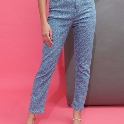 Women Straight Jeans