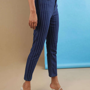 Women Straight Jeans