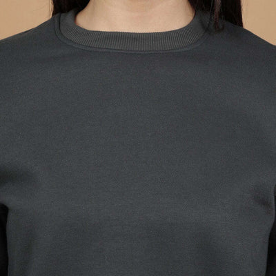 Women's Solid Regular Fit Sweatshirt